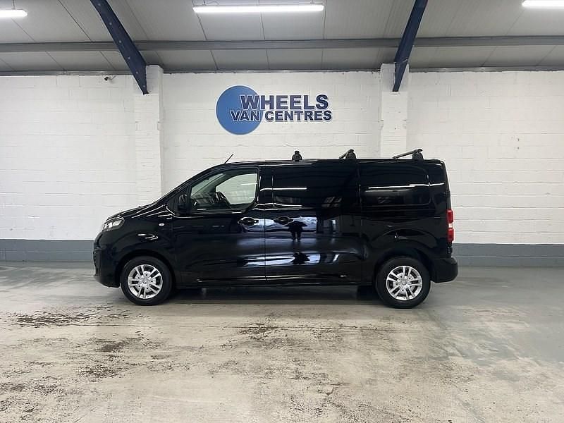 Used Vauxhall Vivaro Sportive 150 HP (110 kW) 2023 Black MPV