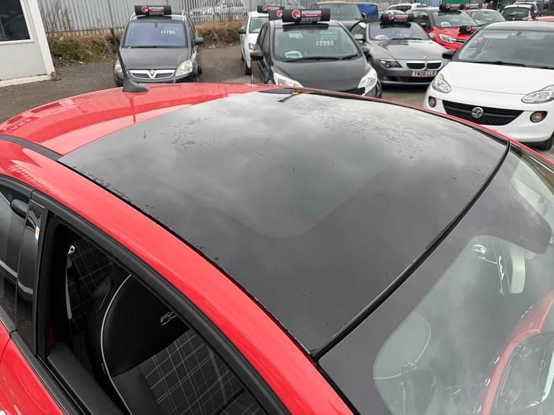 Used Fiat 500 Lounge 69 HP (50 kW) 2015 Pink Hatchback