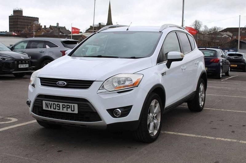 Used Ford Kuga Zetec 136 HP (100 kW) 2009 White SUV