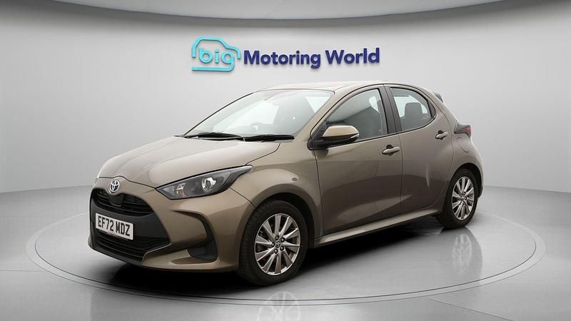 Used Toyota Yaris Hybrid 116 HP (85 kW) 2022 Bronze Hatchback