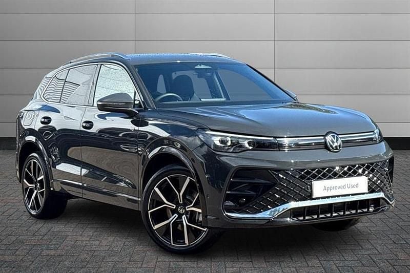 Urano grey Used 2025 VW Tiguan R-line SUV | £40,495 - Image 1/3