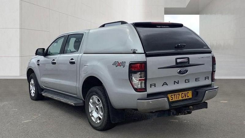 Used Ford Ranger Limited 150 HP (110 kW) 2017 Silver Pickup