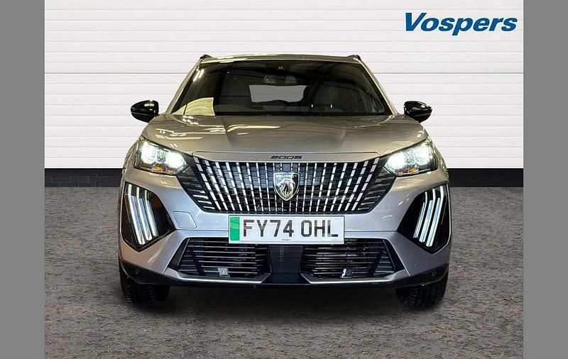 Used Peugeot e-2008 Allure 100 kW (136 HP) 2024 Grey SUV