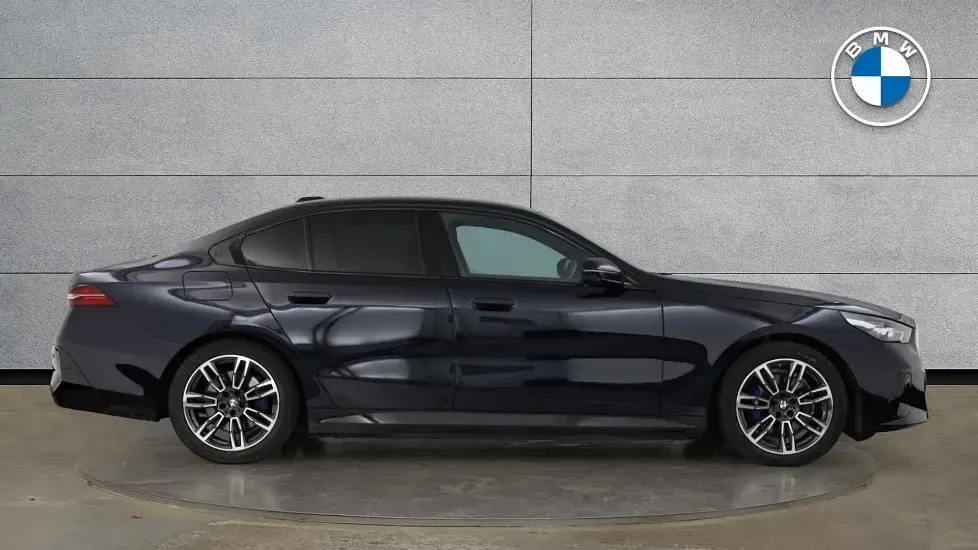 Used BMW 530e M Sport 295 HP (216 kW) 2026 Black