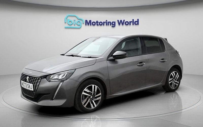 Used Peugeot 208 Allure+ 102 HP (75 kW) 2023 Grey Hatchback
