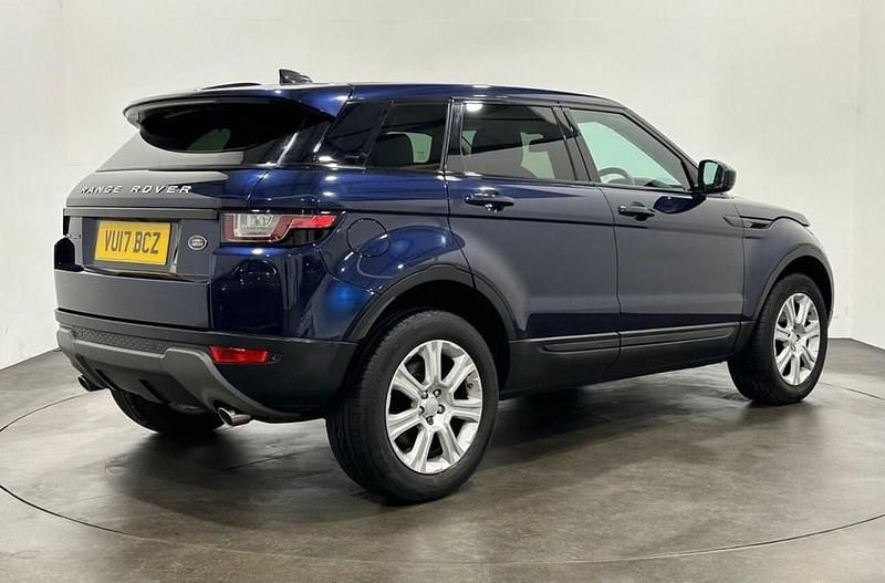 Used Land Rover Range Rover evoque SE 150 HP (110 kW) 2017 Blue SUV