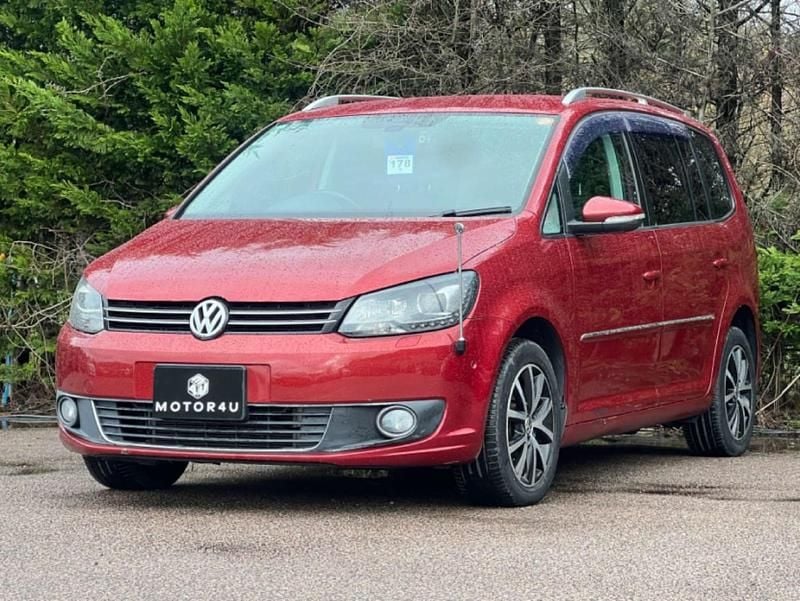 Used VW Touran SE 140 HP (102 kW) 2015 Red MPV