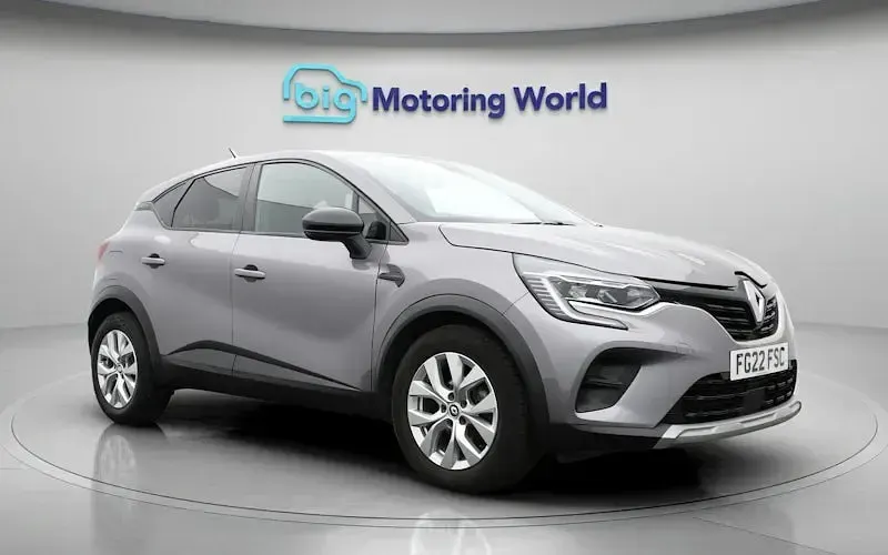Used Renault Captur Iconic 91 HP (66 kW) 2022 Grey SUV
