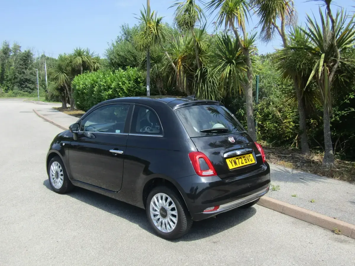 Used Fiat 500 Dolcevita 70 HP (51 kW) 2023 Black Hatchback