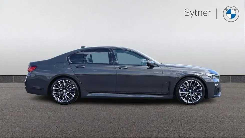 Used BMW 730 M Sport 286 HP (210 kW) 2021 Grey Sedan