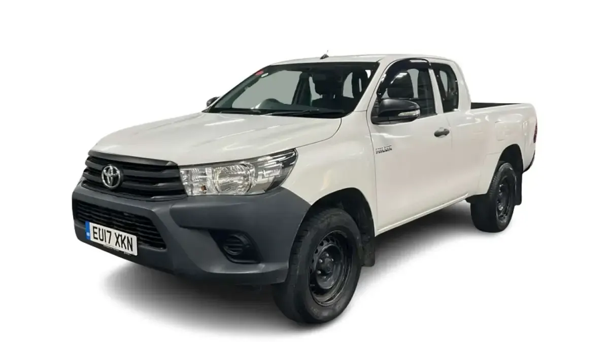 Usado Toyota HiLux Active 150 HP (110 kW) 2017 Branco Pickup
