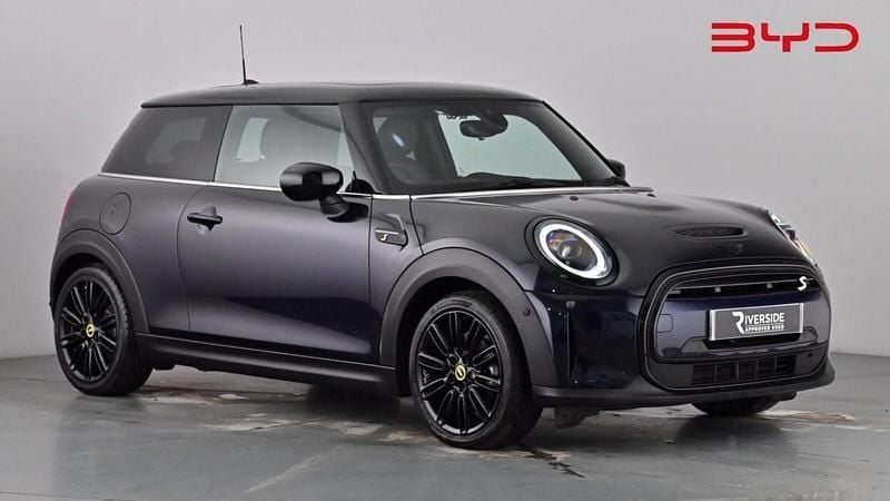 Used Mini Cooper SE Level 3 135 kW (184 HP) 2022 Midnight black Hatchback