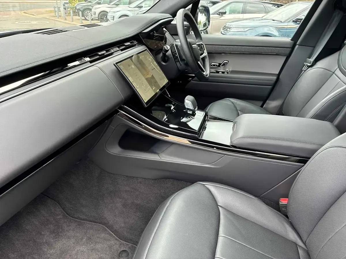 Used Land Rover Range Rover Sport SE Dynamic 2025 Grey SUV