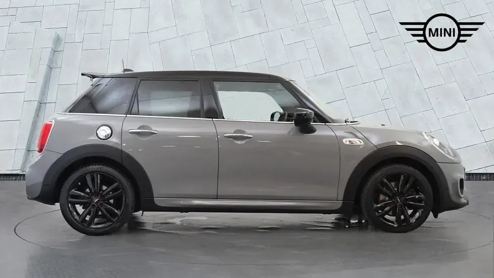 Used Mini Cooper S Hatch 189 HP (139 kW) 2020 Grey Hatchback