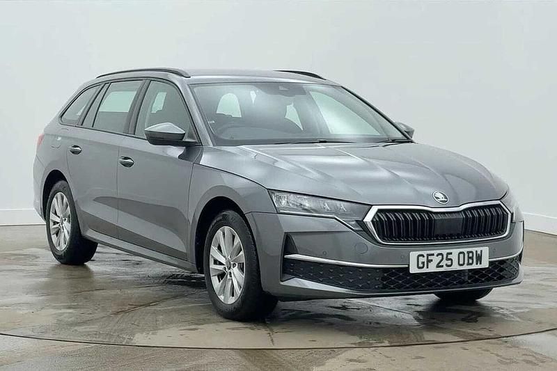 Used Skoda Octavia SE Technology 150 HP (110 kW) 2025 Graphite grey metallic Estate