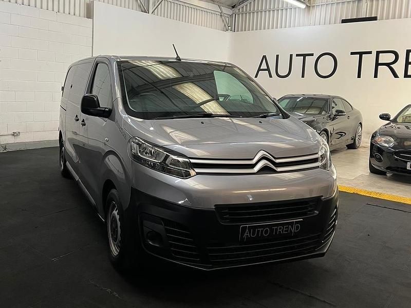 Grey Used 2021 Citroën Dispatch MPV | £10,991 - Image 1/4