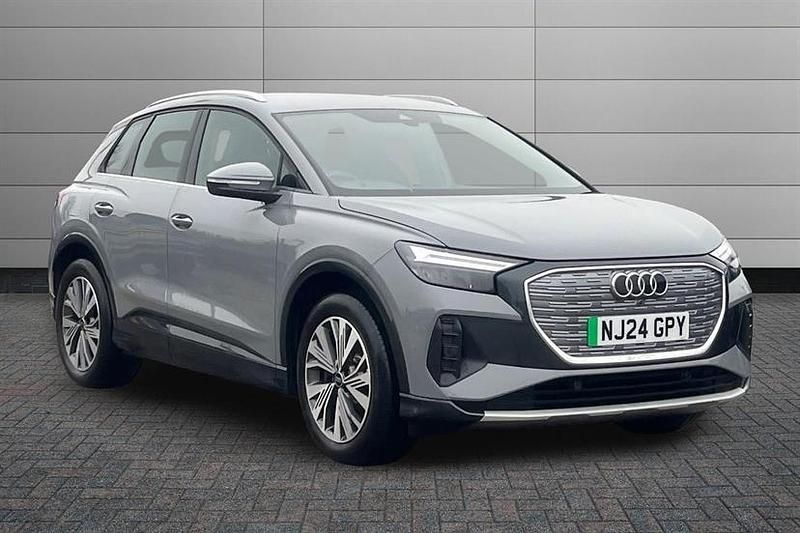 Pebble grey Used 2024 Audi Q4 e-tron Sport SUV | £30,750 (Fair price) - Image 1/4