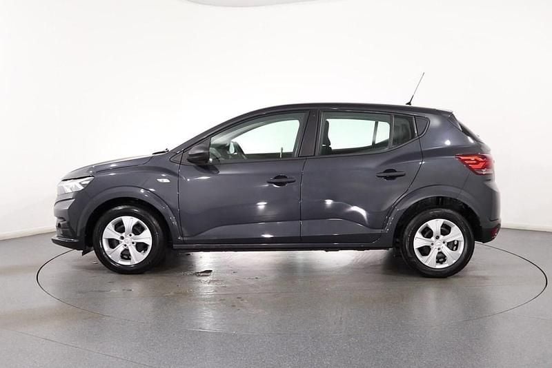 Usado Dacia Sandero Essentiel 2022 Cinzento Citadino