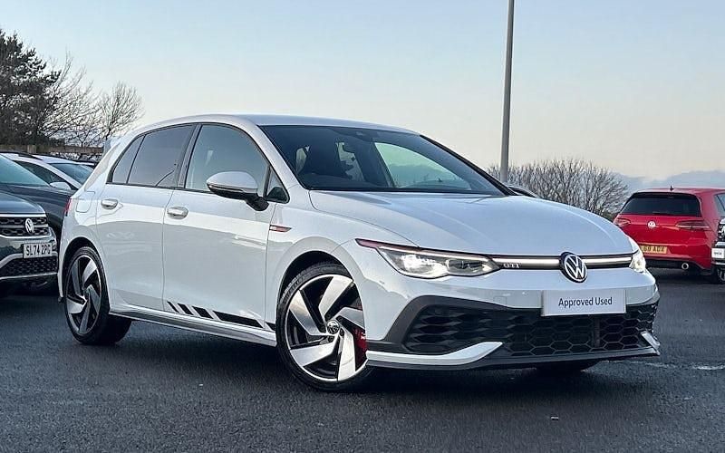 White Used 2023 VW Golf VIII GTI Clubsport Hatchback | £31,495 (Fair price) - Image 1/4