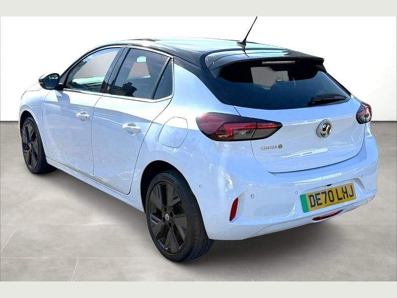 Usado Vauxhall Corsa-e Elite 98 kW (134 HP) 2020 Branco Citadino