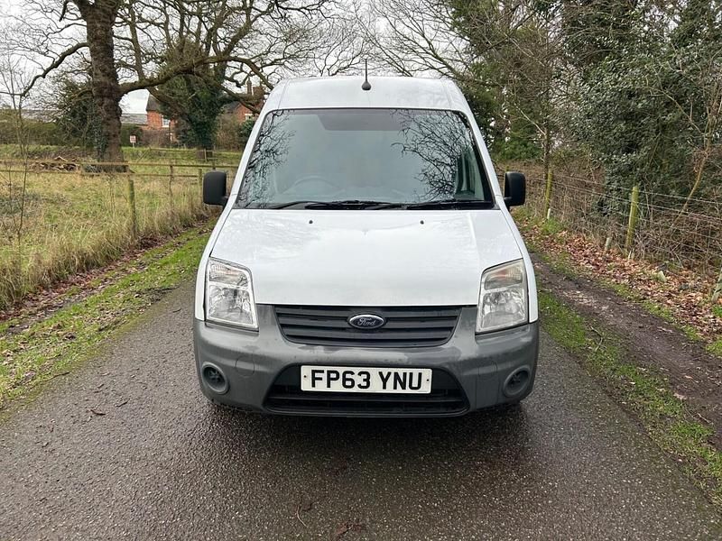 Used Ford Transit Connect 90 HP (66 kW) 2014 White MPV