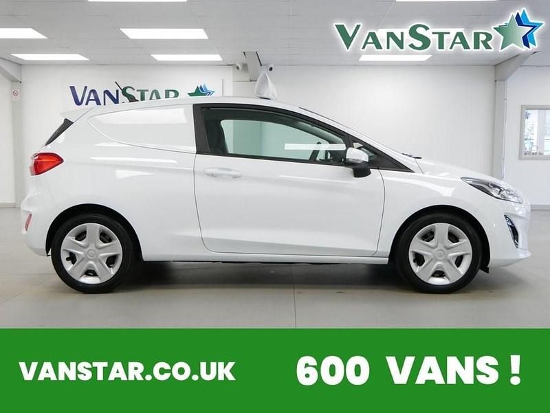 White Used 2020 Ford Fiesta Hatchback | £9,989 (Fair price) - Image 1/3