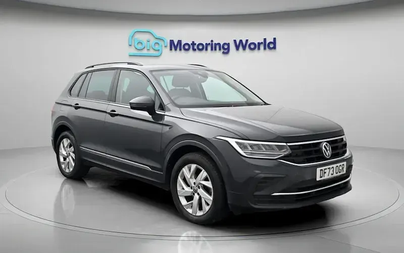 Used VW Tiguan S 150 HP (110 kW) 2023 Grey SUV