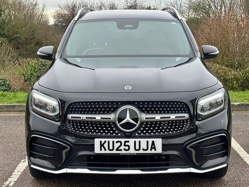 Used Mercedes GLB200 Executive 163 HP (119 kW) 2025 Black SUV