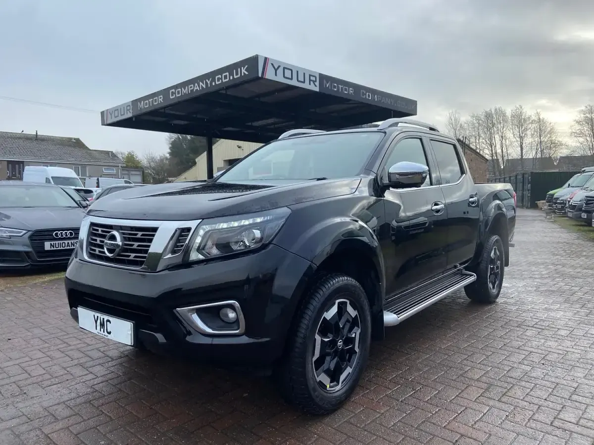Used Nissan Navara Tekna 2020 Black Pickup
