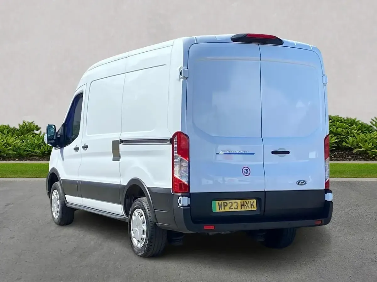 Used Ford E-Transit 135 kW (184 HP) 2023 White Van