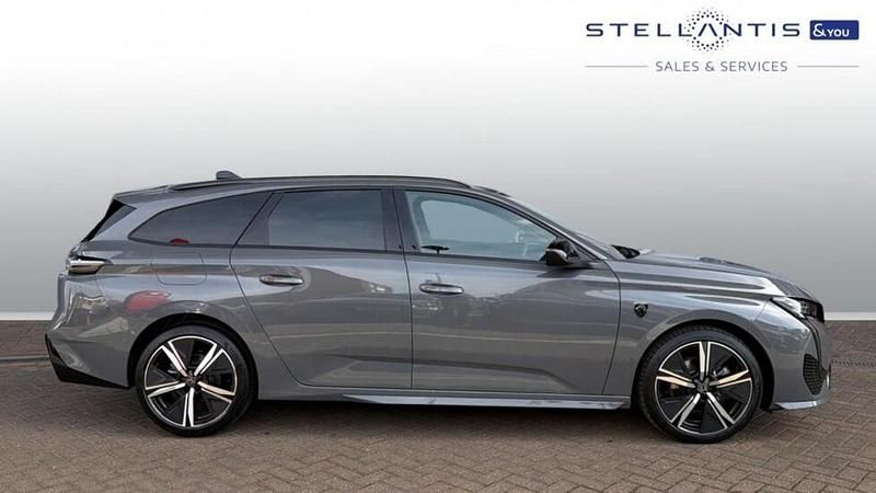 New Peugeot 308 SW GT 134 HP (98 kW) 2025 Grey Estate