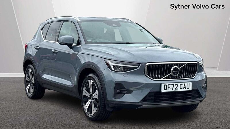 Used 2023 Volvo XC40 Ultimate SUV | £29,500 (Good price) - Image 1/4