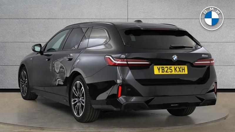 Used BMW 520 M Sport 205 HP (150 kW) 2025 Black Estate