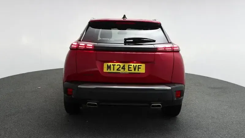 Used Peugeot 2008 Allure 129 HP (94 kW) 2024 Red SUV