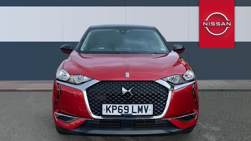 Used DS Automobiles DS3 Prestige 155 HP (114 kW) 2019 Red Hatchback