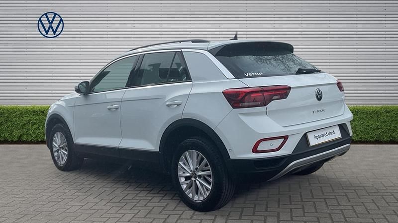 Used VW T-Roc Life 150 HP (110 kW) 2023 White SUV
