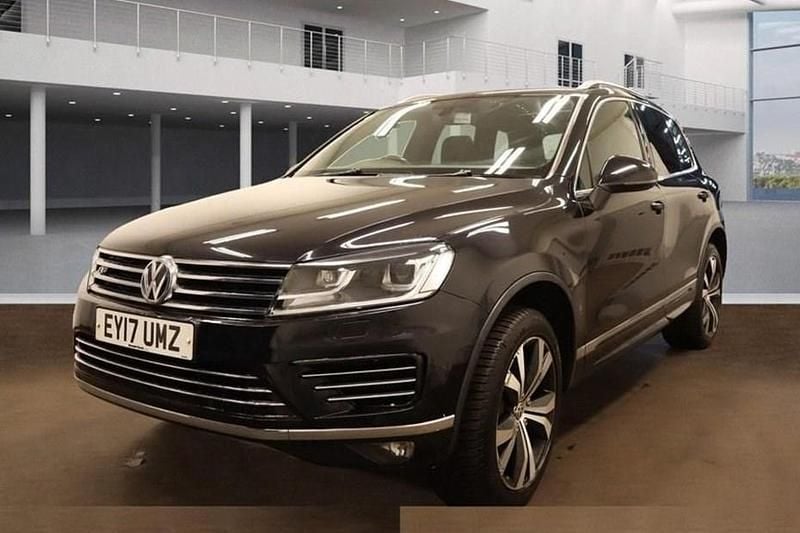 Black Used 2017 VW Touareg R-line SUV | £14,990 (Super price) - Image 1/1