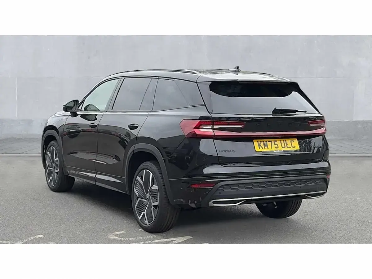 New Skoda Kodiaq SportLine 150 HP (110 kW) 2025 Black magic pearl effect SUV