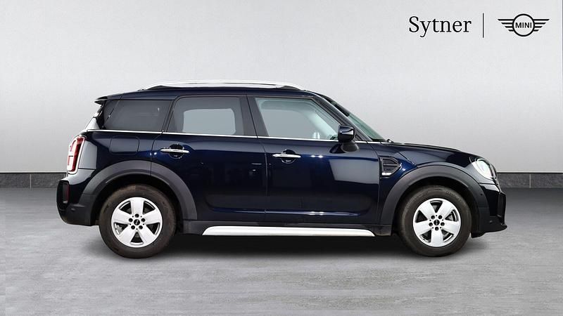 Usado Mini Cooper Countryman Classic 134 CV (98 kW) 2022 Negro SUV
