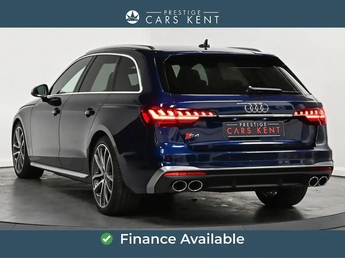 Used Audi S4 Advanced 341 HP (250 kW) 2021 Blue Estate