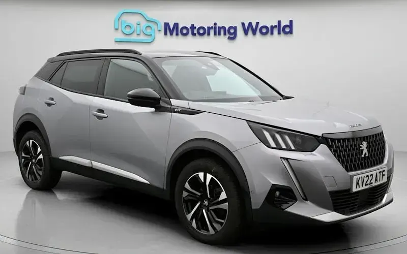 Used Peugeot 2008 GT 131 HP (96 kW) 2022 SUV