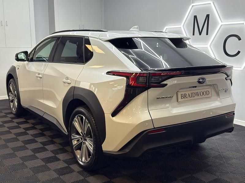 Usado Subaru Solterra 160 kW (218 CV) 2023 Blanco SUV