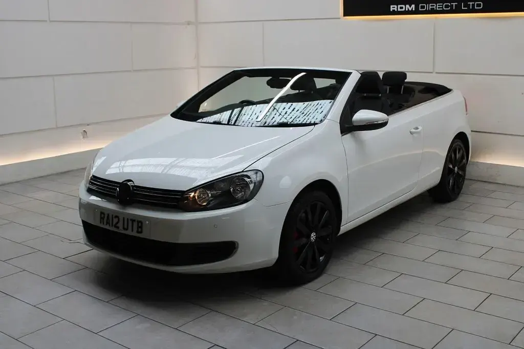 Used VW Golf Cabriolet SE 140 HP (102 kW) 2012 White Cabriolet