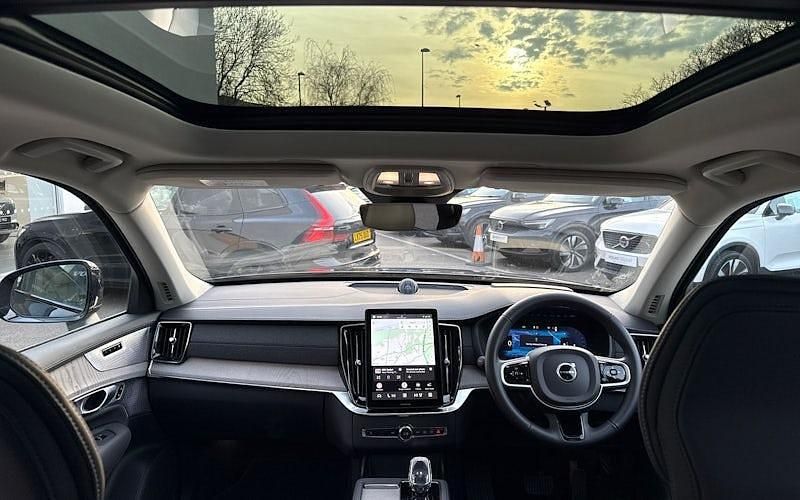 Usado Volvo XC90 Ultra 250 CV (183 kW) 2025 SUV