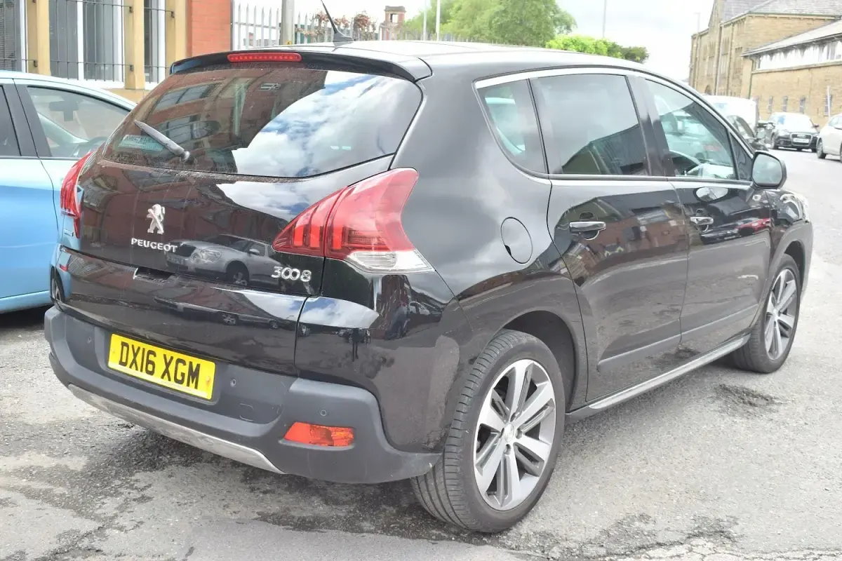Used Peugeot 3008 Allure 2016 Black Hatchback