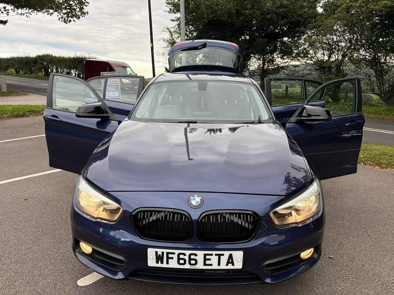 Used BMW 118 Sport Line 2016 Blue Hatchback