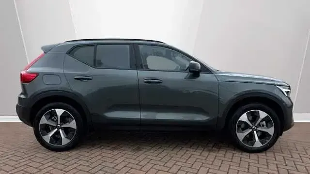 Used Volvo XC40 Plus 161 HP (118 kW) 2026 SUV