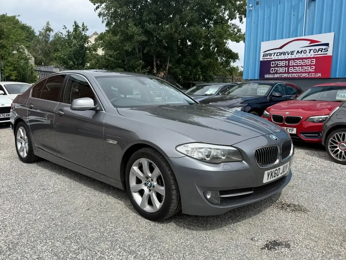 Used BMW 530 Comfort Edition 2010 Grey Sedan