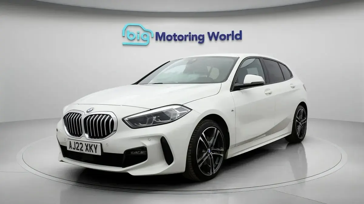 Used BMW 118 M Sport 2022 White Hatchback