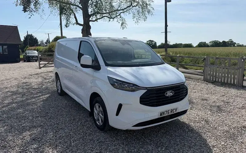 Used Ford Transit Custom Limited 136 HP (100 kW) 2025 Van